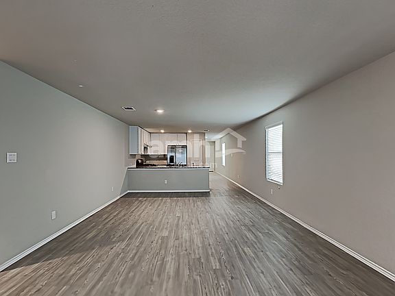 5th image of 10603 Varmus Dr