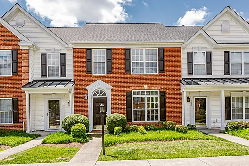 1429 New Haven Ct Photo 1