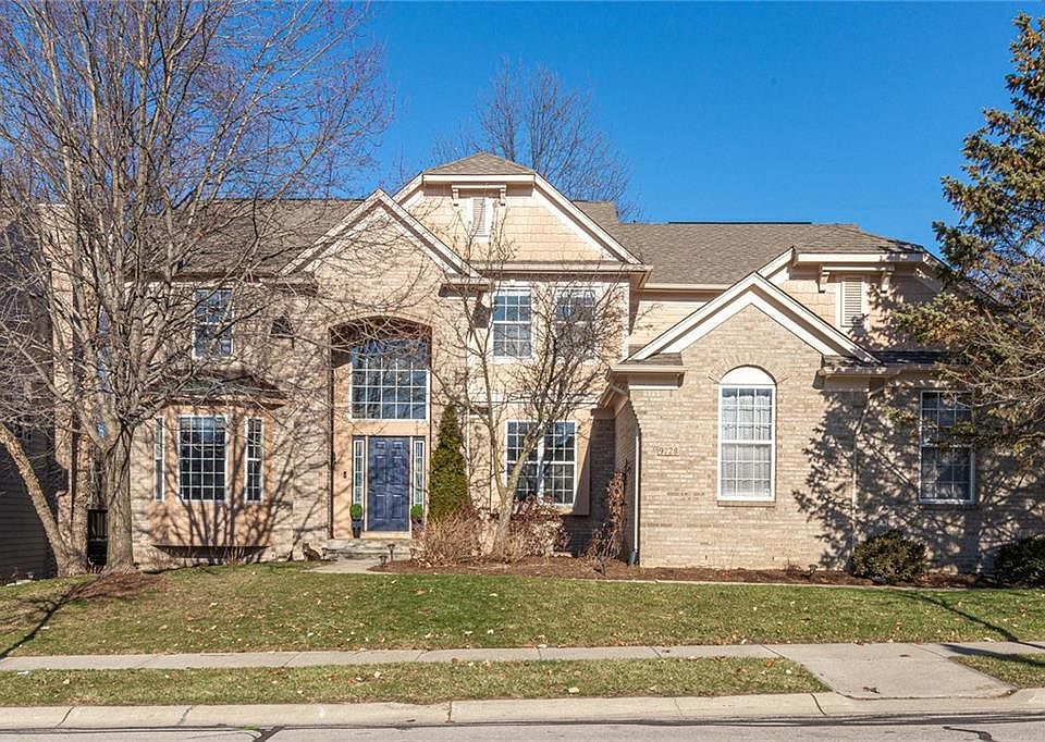 1st image of 9728 Loganberry Ln