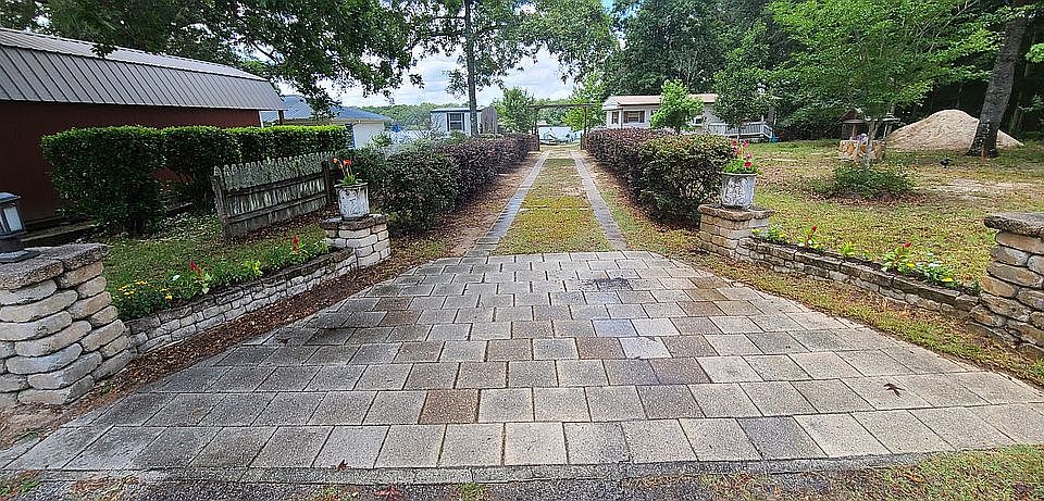 2nd image of 882 Paradise Island Dr
