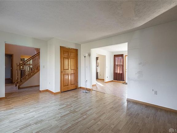 5th image of 7565 Wilmington Pike