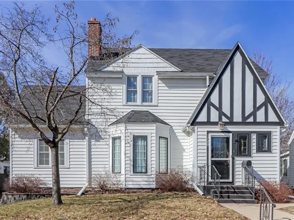 1720 Coolidge Court, Eau Claire, WI 54701