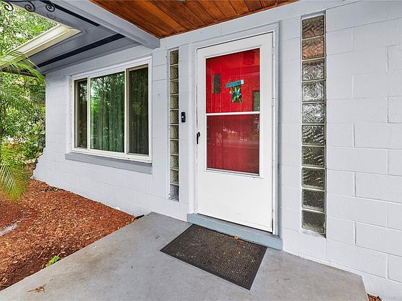 4th image of 1638 E Elm Rd