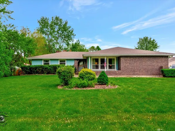 19347 W Raymond Dr, Elwood, IL 60421