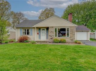 292 Walsh Ave, Newington, CT 06111