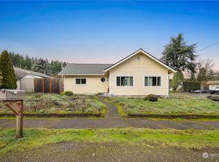 1104 W Cota St, Shelton, WA 98584