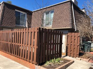 443 Darby Creek Rd APT A, Lexington, KY 40509