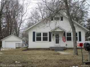 367 N Green St, Perry, MI 48872