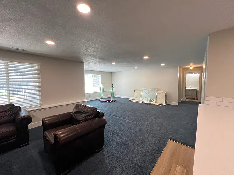 2213 E Myrtlewood Ct — Photo 20