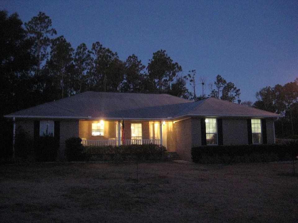 2nd image of 5233 Emerald Dr