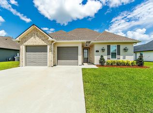 285 Marmande Ave, Thibodaux, LA 70301