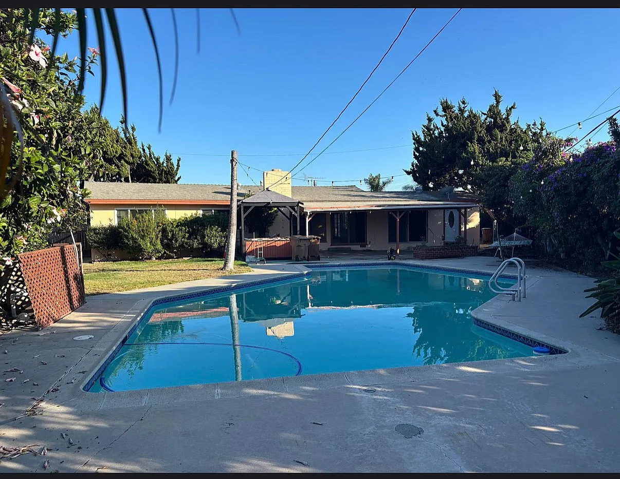 Skylark Blvd, Garden Grove — Photo 1