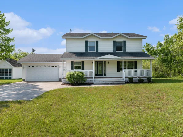 10702 Southwood Dr, Mancelona, MI 49659