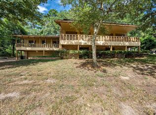 229 Hideaway Central Ln, Lindale, TX 75771