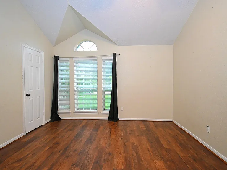 16302 Ash Point Ln — Photo 24
