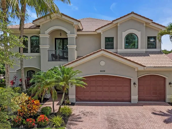 8829 N Woodgrove Ridge Court, Boynton Beach, FL 33473