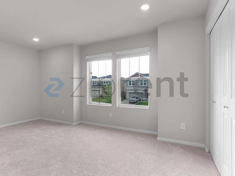 1169 SW Pendleton Way — Photo 12