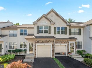 150 Mountain View Dr, West Chester, PA 19380