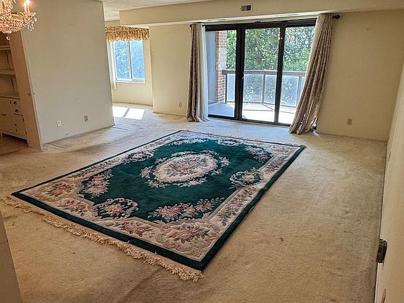 3rd image of 8370 Greensboro Dr APT 420