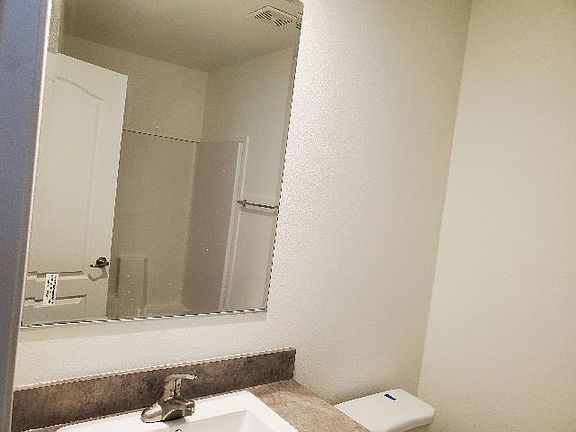 5th image of 2038 Palm St Space 56