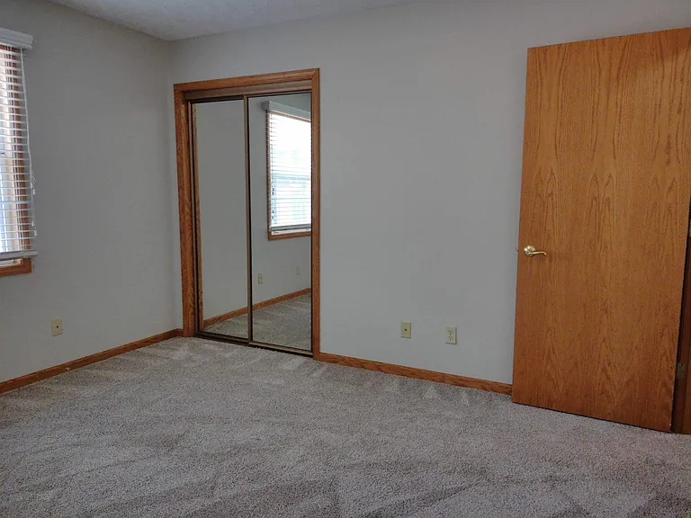 1902 Kristen Ct — Photo 16