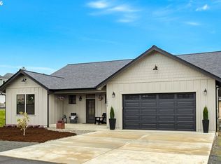 1054 Picture Pl, Gearhart, OR 97138