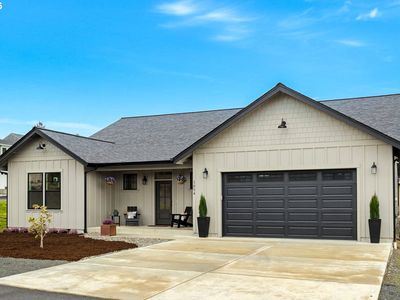 1054 Picture Pl, Gearhart, OR, 97138