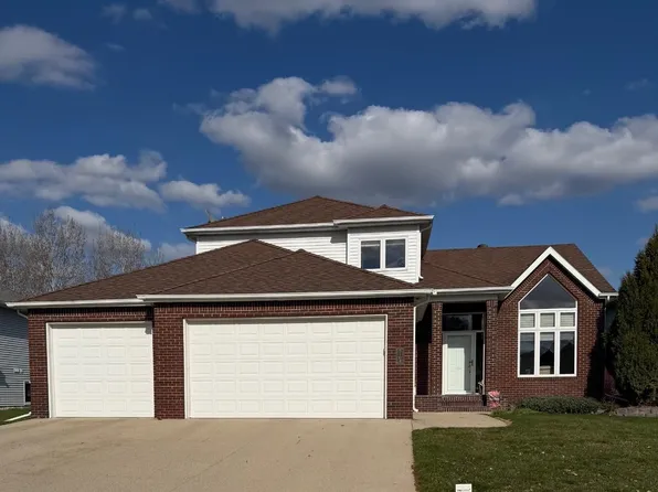 3104 31st St S, Fargo, ND 58103