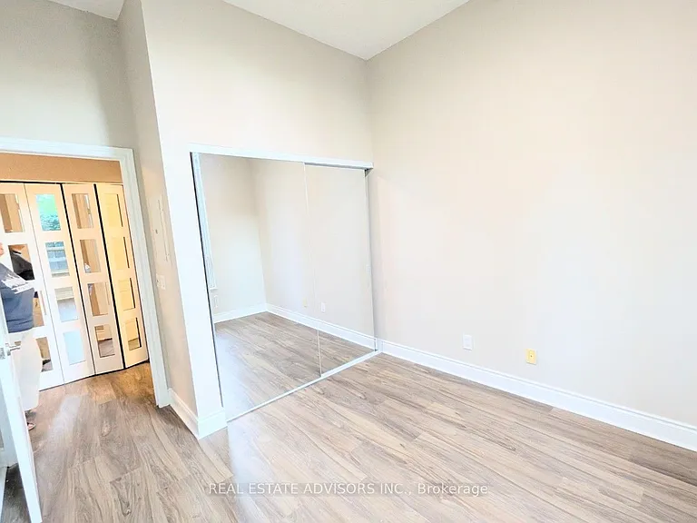 1103 Leslie St #101 — Photo 9