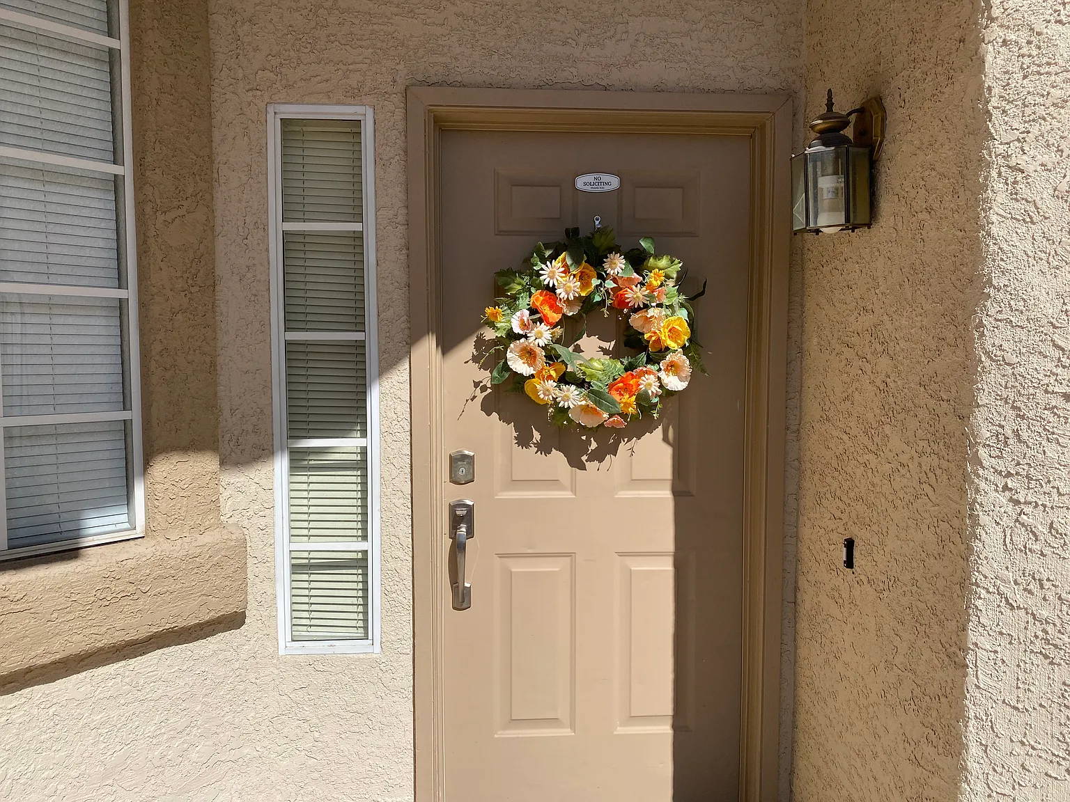 3752 W Sunglade Dr — Photo 1