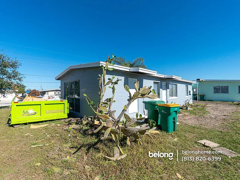 691 Sharon Cir — Photo 23