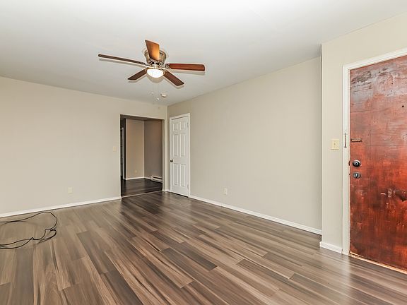 5th image of 115 E Norman Ave #1