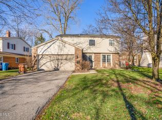 3733 Fairwood Dr, Sylvania, OH