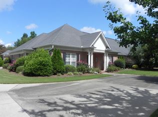 145 Prathers Lake Dr, Auburn, AL 36830