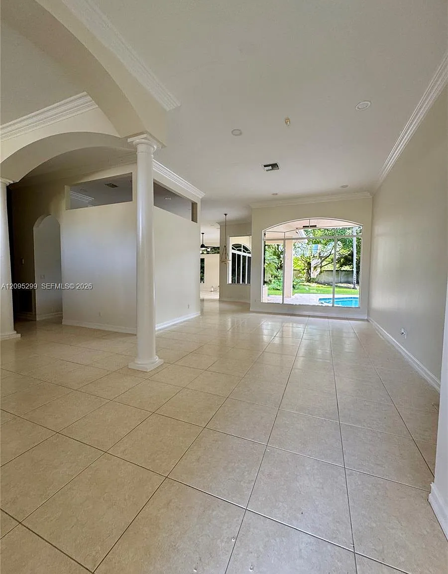 11051 Canary Island Ct — Photo 3