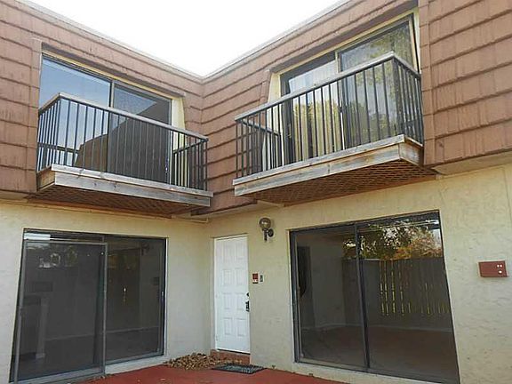 4th image of 9406 NW 48th Street #9406