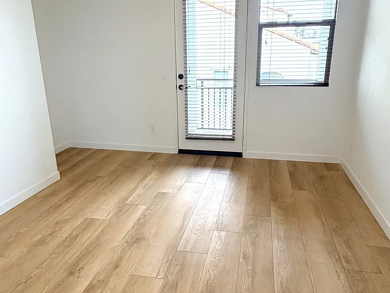 3rd Floor - North Bedroom