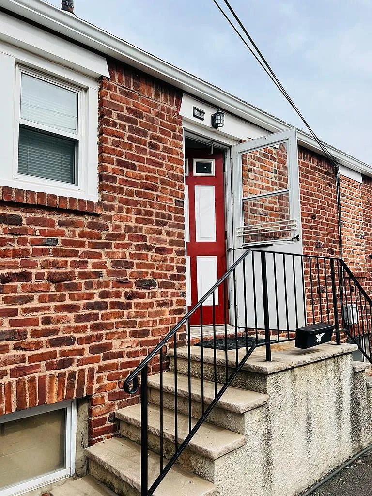 Building Photo - 1207 Kelly St #2
