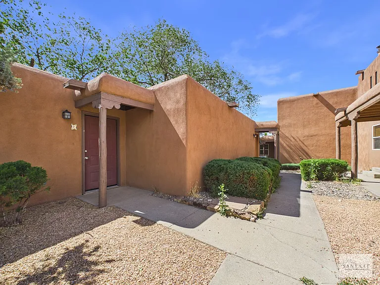 2382 Camino Capitan — Photo 2