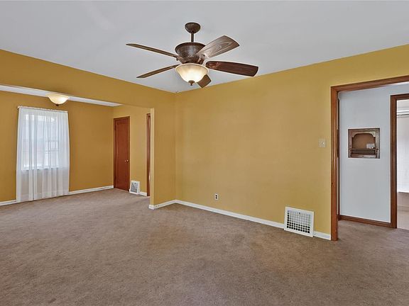 3rd image of 14 Saint Martha Ct