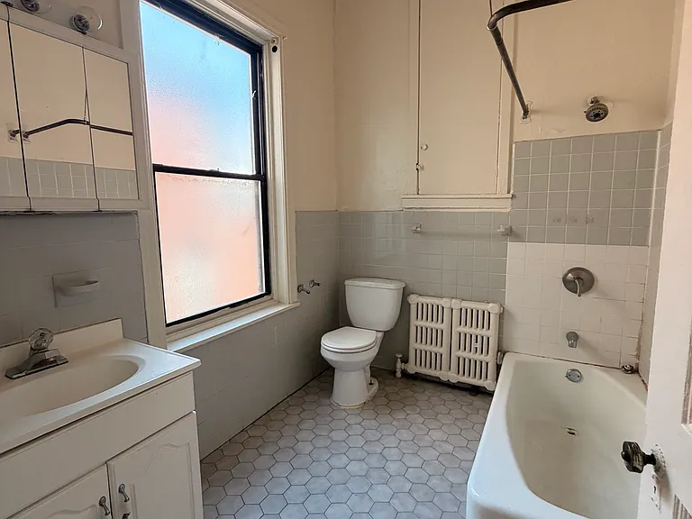 1630 Spruce St #3F — Photo 5