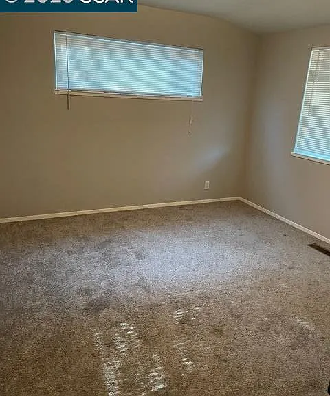 2860 Buena Vista Ave — Photo 15