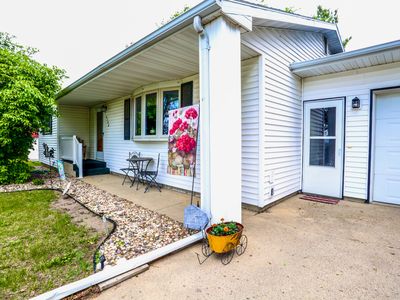 2702 24th Ave NW, Aberdeen Township, SD, 57401