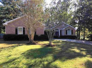 592 Mackenzie Ct, Dacula, GA 30019