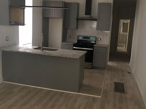 5th image of 1226 N Redfield St Unit 1