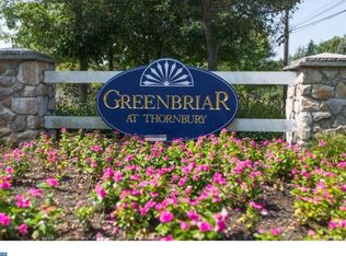165 Portsmouth Cir, Glen Mills, PA 19342
