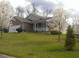 1091 Valley Wood Dr, Batavia, OH 45103