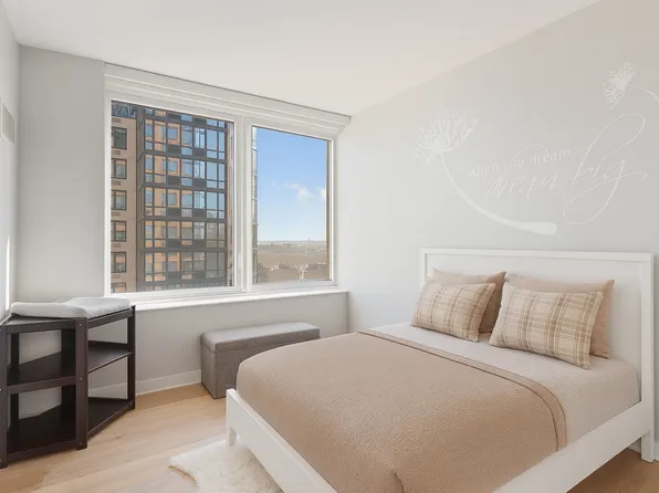 306 Gold Street image 12 of 16