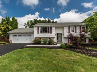 75 Nelson Rd, Cranston, RI 02921