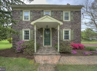 736 Ridge Rd, Telford, PA 18969